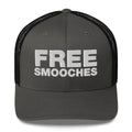 Free smooches - Trucker Cap